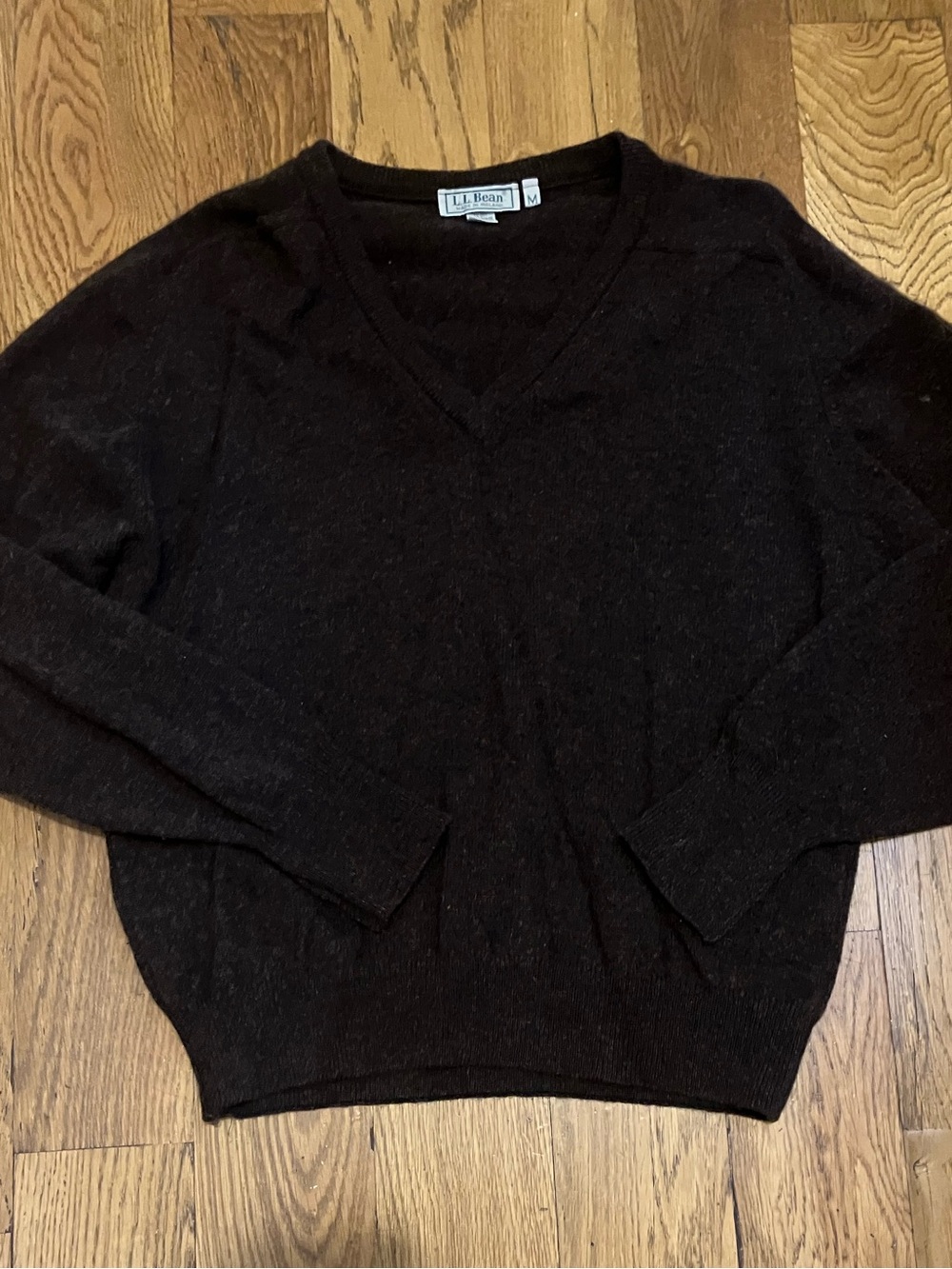 L.L. Bean V-Neck Wool Sweater Men's M Medium Vintage For Repair Brown Ireland